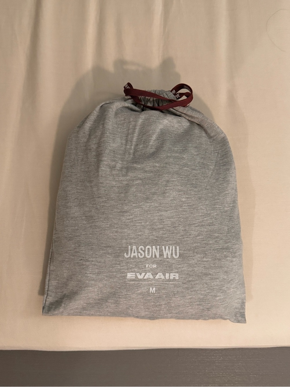 Jason Wu for EVA Air Business Class Pajama Set Gray NWT M
size